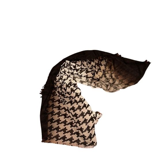 Very Nice New Without Tags Women Beautiful Design Scarf - Picture 1 of 3